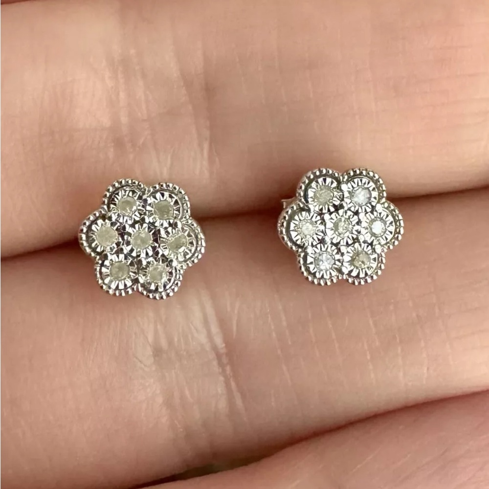 Effy jewelry Classic Sterling Silver Natural Diamond Bouquet Stud Earrings New